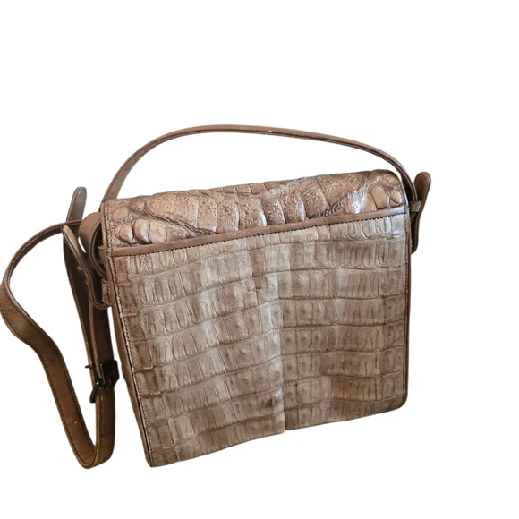 Authentic Chloe Croc-Embossed Brown Crossbody Bag - Picture 2 of 8